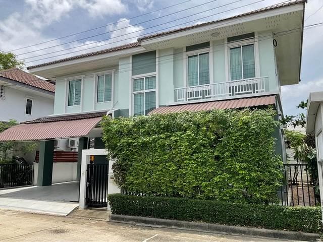 ขาย บ้านเดี่ยว หมู่บ้านกรองทอง ทรอปิคอล เฉลิมพระเกียรติ ร.9 ติดถนนเฉลิมพระเกียรติ ใกล้สวนหลวงร.9 ใกล้ ร.ร.นานาชาติชาร์เตอร์