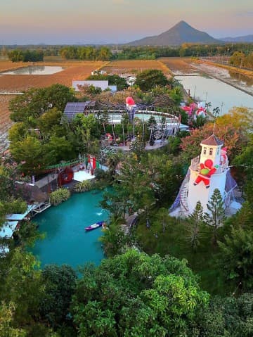 เซ้งคาเฟ่แลนด์มาร์ค พร้อมรีสอร์ท บนพื้นที่กว่า 13 ไร่ ในจังหวัดชัยนาท
