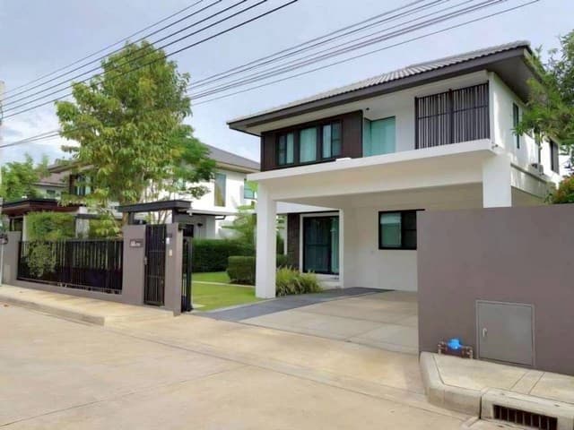 ให้เช่าบ้านเดี่ยว ชั้นมัณฑนา บางนา กม.7 4ห้องนอน 3ห้องน้ำ ตกแต่งสวยเฟอร์เจอร์เครื่องใช้ไฟฟ้าครบ **ใกล้เมกะบางนาและ โรงเรียนนานาชาติ