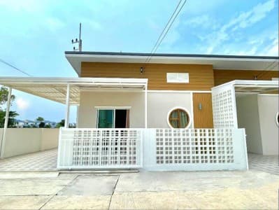 ขายบ้านอมตะชลบุรี หมู่บ้านกรีนฟิลด์ปาร์ควิว 3 ทาวน์โฮมชั้นเดียวบ้านมือ1 ขนาด 20-40ตรว.