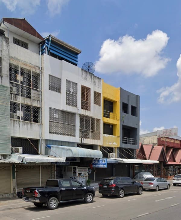 ขายอาคารพาณิชย์ 4 ชั้น ใจกลางเมืองขอนแก่น ทำเล ศูนย์รวมของกิน เดินทางสะดวกเข้า-ออกได้หลายเส้นทาง โทร 0817420943