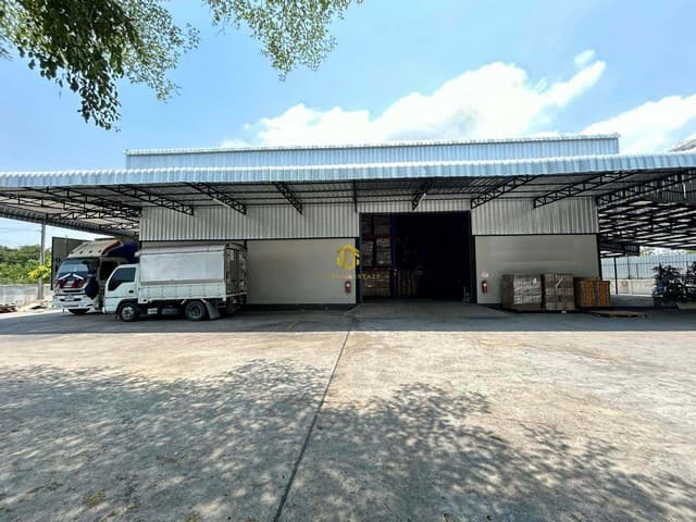 FS197 ขาย โรงงาน โกดัง บ้านบึง ใกล้กับ - ห้องนอน 1 ห้อง ห้องน้ำ 1 ห้อง