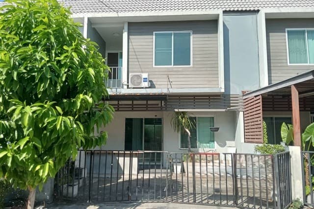 ขายทาวน์เฮ้าส์ หมู่บ้าน เดอะคัลเลอร์ พรีเมี่ยม บางพลีใหญ่ บางพลี สมุทรปราการ