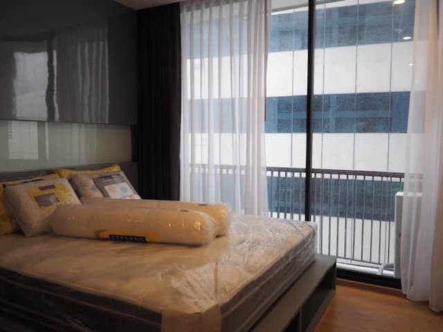 BH4164 ให้เช่า คอนโด BH4164 ให้เช่า Noble Revo Silom คอนโดใกล้ BTS สุรศักดิ์ 300 เมตร ห้องสวย Built-in ครบ พร้อมอยู่ ชั้น 1 พื้นที่ 1 ตร.ม.