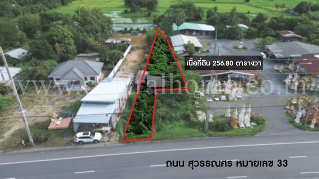 ลดราคา ที่ดินเปล่า ติดถนนสุวรรณศร หมายเลข 33 พรหมณี นครนายก