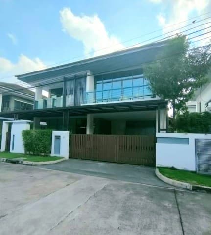 ขาย #บ้านเดี่ยว หมู่บ้านเศรษฐสิริ ศรีนครินทร์-พระราม 9 ถนนกรุงเทพกรีฑา ซอย 7 แยก 4 #ใกล้โรงเรียนนานาชาติไบรท์ตัน
