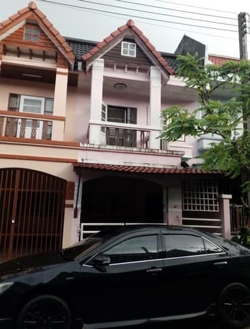 ขายทาวน์เฮ้าส์ 2 ชั้นหมู่บ้าน บ้านเนินขุนทองวิลเลจ อ.หาดใหญ่ จ.สงขลา