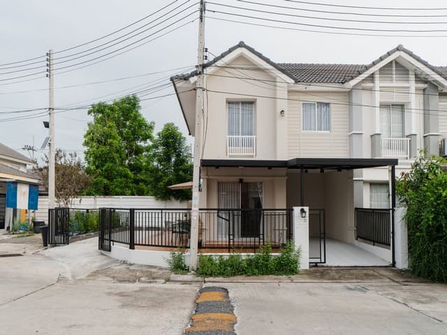 ให้เช่าทาวน์โฮม 2 ชั้น หลังมุม 35 ตรว. โครงการ พฤกษาวิลล์ 46/2 รังสิต – คลอง 3 ใกล้ฟิวเจอร์พาร์ค รังสิต, Big C คลอง3