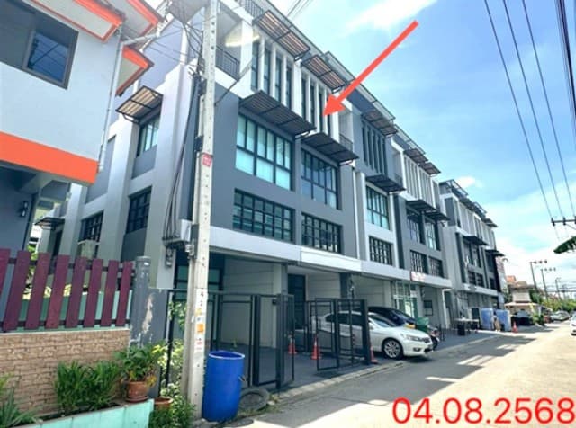 ขายอาคารพาณิชย์ กรุงเทพมหานคร ถนน ลาดพร้าว 101 บางกะปิ กรุงเทพ