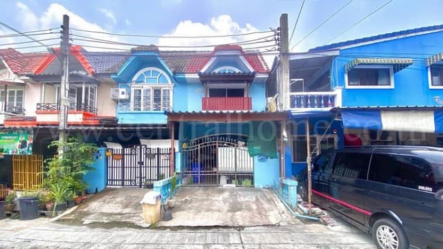 ขายด่วน ทาวน์เฮ้าส์ หมู่บ้านมนวดี บางบัวทอง นนทบุรี พร้อมอยู่ ราคาถูก