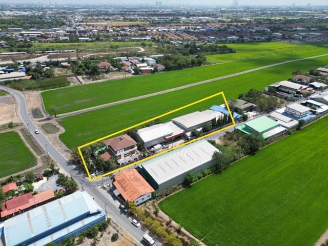 DSL-016 ขาย โรงงาน โรงงาน ลำโพ บางบัวทอง ใกล้กับ ห่างจากทางหลวงหมายเลข 9 (ถนนกาญจนาภิเษก) เพียง 3 กม. 30000000 บาท