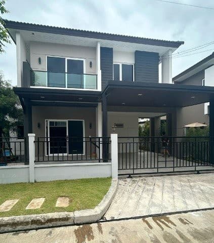ขาย บ้านเดี่ยว โครงการเซนโทร เพชรเกษม 69 ซอยเลียบคลองภาษีเจริญฝั่งเหนือ 20 กรุงเทพมหานคร