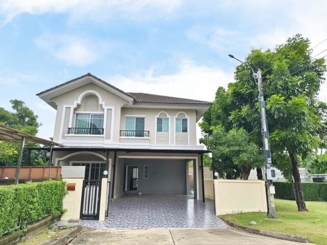 ขาย บ้านเดี่ยวภัสสร เพรสทีจแปลงริมติดสวน บ้านไม่ต้องซ่อม 3 ห้องนอน 3 ห้องน้ำ 89.6 ตารางวา ตกแต่งสวย 5 นาทีถึงมอเตอร์เวย์