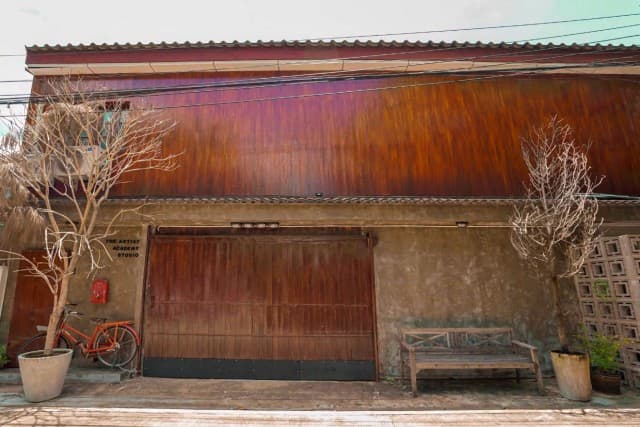 เช้ง Studio ย่านพัฒนาการ 50 เฟอร์นิเจอร์นำเข้าจากทั่วโลก ในstyle Midcentury และ Europe