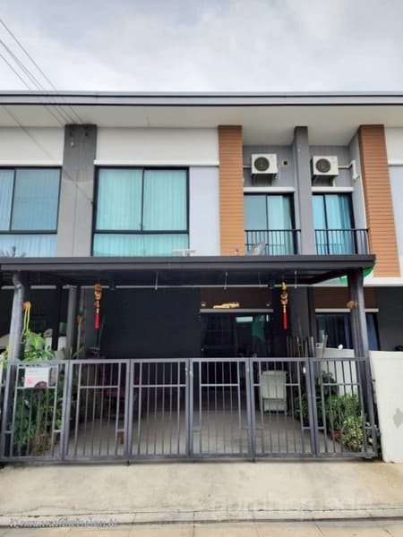 HR 10241 ให้เช่าบ้าน2ชั้น 3ห้องนอน ลาดพร้าววังหิน ใกล้เลียบทางด่วนรามอินทรา 3