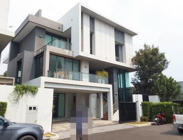 ขาย บ้านเดี่ยว โครงการบ้านกลางเมือง คลาสเซ่ ลาดพร้าว กรุงเทพมหานคร