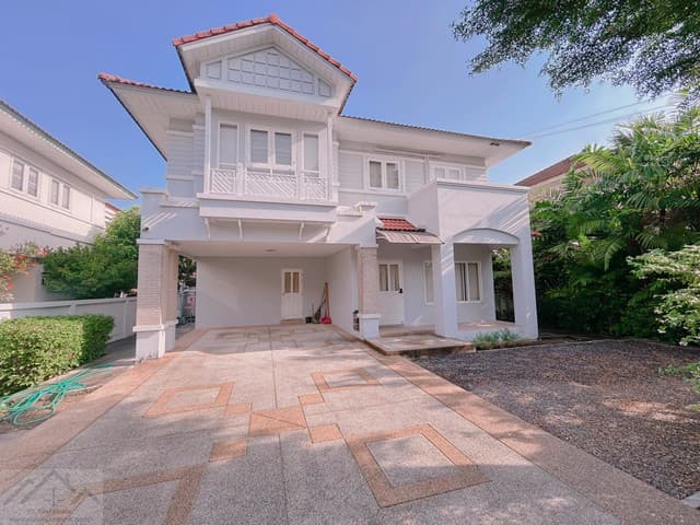 T26-638 ขาย บ้าน - ชั้นทั้งหมด 2 ชั้น ใกล้กับ รร.นานาชาติร่วมฤดี 72 ตร.วา