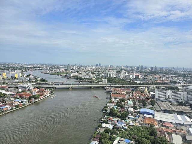 333 Riverside วิวโค้งน้ำ แต่งสวยครบพร้อมอยู่ ติด MRT & ท่าเรือบางโพ