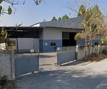ให้เช่าโกดังหนองบอนแดงบ้านบึงชลบุรี ให้เช่าโกดังบ้านบึงขนาด 1,800 ตารางเมตร เนื้อที่รวม 2 ไร่ มีรั้วรอบขอบชิดเป็นส่วนตัว