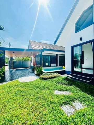 พลูวิลล่าหรูพัทยา โซนอ่างเก็บน้ำมาบประชัน สไตล์ Modern Luxury FP-H02304