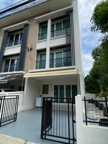 HR 10266 ให้เช่า ขาย ทาวน์โฮม 3 ชั้น โครงการ บ้านกลางเมืองพระราม 9 มอเตอร์เวย์ ตกแต่งพร้อมเข้าอยู่