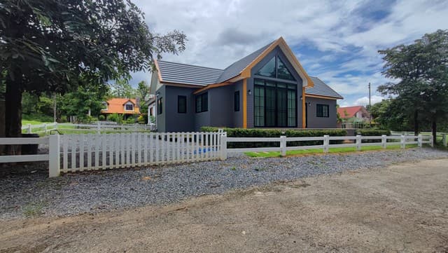 รีวีว Youtube บ้านเดี่ยวปากช่อง นครราชสีมา ชาเล่ต์ ฮิลล์ รีสอร์ต CHALET HILL Resort หมูสี บ้านพัก ตากอากาศ