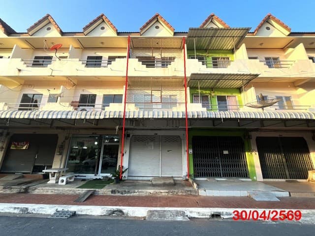 ขายอาคารพาณิชย์เมืองสุราษฎร์ธานี 3 ชั้น ถนนประชานฤมิตร