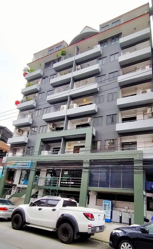ขาย/เช่าห้องชุดสำนักงาน หรือห้องพัก The green place ซ.บางนาตราด 32 เข้าซอย 100 ม. คอนโดอยู่ตรงข้ามเซ็นทรัลบางนา