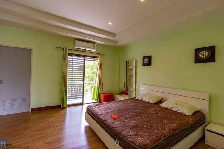 ขายถูกมาก!! ที่ดิน + ทาวน์โฮม 2 ชั้น 4 หลัง + บ้านชั้นเดียว 2 หลัง อ.เมือง อุบลราชธานี ใกล้บิ๊กซี แม็คโครฯ 3
