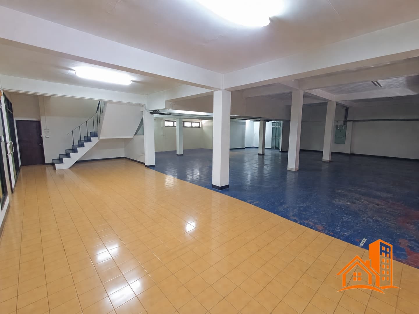 Office Warehouse พร้อมที่พัก 4 ชั้น ซอยปุณณวิถี 29 5