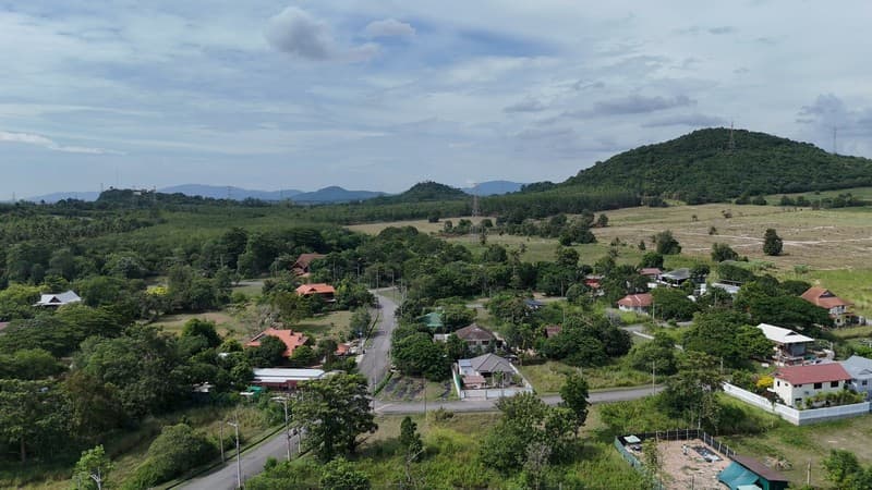 ขายที่ดินจัดสรร 80 ตร.ว. 7.7 แสน บางละมุง ชลบุรี ใกล้ด่านเก็บเงินทางด่วน (โป่ง) 3