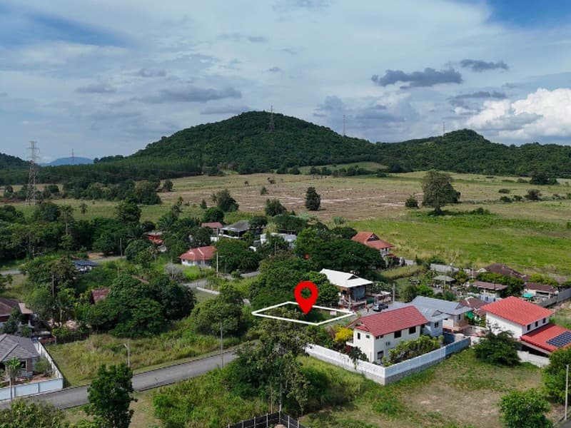 ขายที่ดินจัดสรร 80 ตร.ว. 7.7 แสน บางละมุง ชลบุรี ใกล้ด่านเก็บเงินทางด่วน (โป่ง) 2