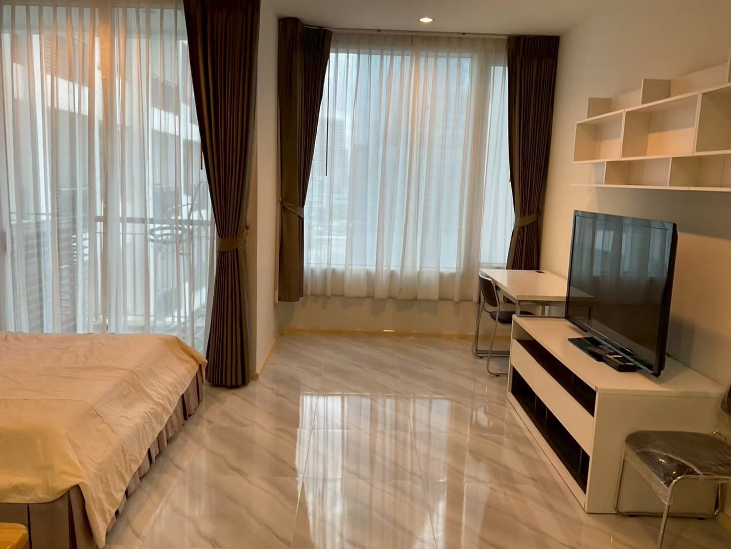 Condo for rent at Villa Rachatewi (near BTS Phaya Thai / Ratchathewi) – Studio room, 40 sq.m., ready to move in.