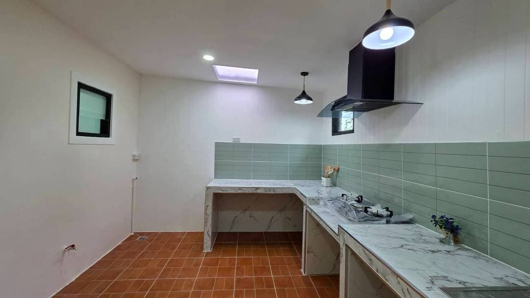 ขายทาวน์เฮาส์ 2 ชั้น อิมพีเรียลเพลส-ซอยลาดปลาดุก ทำเลทองหลังห้าง JAS Green Village