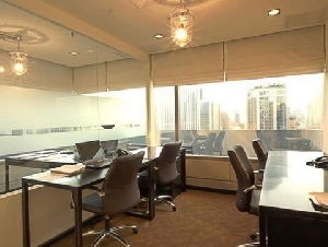 ให้เช่าด่วน OFfice ออฟฟิศตกแต่งพร้อมใช้ ชิดลม เพลินจิต อาคารอัลม่าลิงค์ มีพนักงาน 1 ท่านขึ้นไป ขนาด 0 ตารางวา  8000 BAHT. ออกแบบสวยงาม