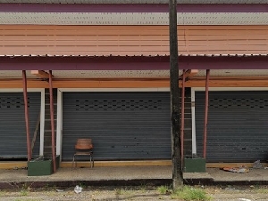 ขาย ตึกแถว ถนน เพชรเกษม ซอย 14 เหนือคลอง กระบี่ PTT00097