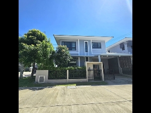 ลูกตื่นเช้าเพราะบ้านไกล คาซ่า เพรสโต้ ประชาอุทิศ 90 บ้านแฝดหลังมุมติดสวน ใกล้ รร.สารสาสน์ ผ่อนคุ้มกว่าเช่า งบไม่เกิน 4 ล้าน พร้อมอยู่ทันที 