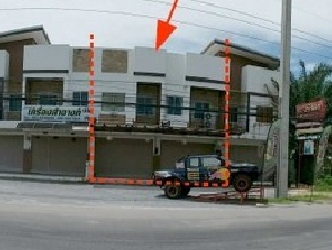 ขายอาคารพาณิชย์ 2 ชั้น 2 คูหา •ท่าศาลา •ท่าศาลา •นครศรีธรรมราช