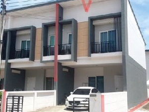 ขายทาวน์เฮ้าส์มือสอง เมืองปทุมธานี จ.ปทุมธานี  โครงการ แกรนด์วิลล์ ปทุมธานี-สายใน