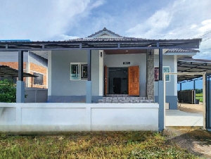 ขายบ้านพร้อมที่ดินทำเลดีหลังมุม เนื้อที่ 65 ตารางวา ตำบลหนองแฝก อำเภอสารภี จังหวัดเชียงใหม่ 