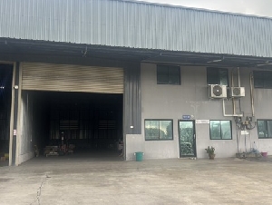 เช่าโกดัง 400 ตารางเมตร ซอยตะวันออกกลาง  คลอง 4  อำเภอคลองหลวง  จังหวัดปทุมธานี