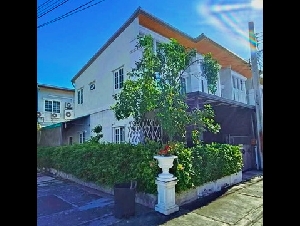 รร.วัดโพธิ์ทอง 500ม. เช่า ทาวน์เฮาส์ 2 ชั้น BTS ตลาดพลู 4.5 กม. ตลาดโอ๋เอ๋ 1.9 กม.สุขสวัสดิ์ 30 หลังหัวมุม  จัดเต็มเฟอร์ฯ 3 นอน 2 น้ำ  