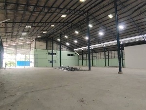 ให้เช่าอาคารโรงงาน/โกดังเนื้อที่ 1ไร่2งาน พื้นที่ 2,400ตร.ม  ออฟฟิศ ไฟฟ้าสามเฟส อำเภอสามโคก จังหวัดปทุมธานี ราคาเช่า 144,000 บ/ด