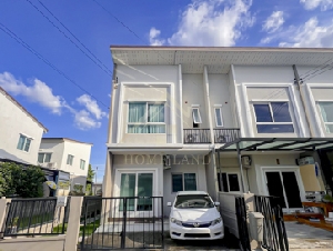 ทาวน์โฮม 2 ชั้น หมู่บ้าน คาซ่า วอเตอร์ไซด์ ราชพฤกษ์ - พระราม 5 (หลังมุม)