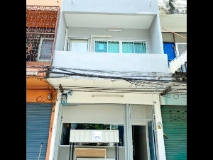 MRT ไฟฉาย 50ม. แม็คโคร จรัญสนิทวงศ์ 600 ม.ให้เช่าพื้นที่ตึกแถวชั้น 1  เหมาะทำร้านสะดวกซัก ร้านคาเฟ่ delivery 40 ตร.ม.1 นอน1 น้ำ