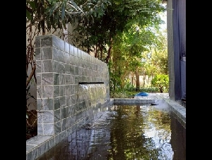 บ้าน 3 ชั้น ทำเลดี ติดคลองแม่ข่า เงียบสงบ โซนป่าแดด