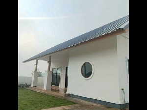 บ้านสร้างใหม่ สไตล์มินิมอล มูจิ พร้อมเข้าอยู่ ดอยสะเก็ด   