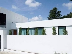 ลดราคาขายด่วน 5 ล้าน สไตล์โมเดิร์น พร้อมเฟอร์นิเจอร์ทั้งหมด สารภี