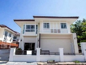 บ้านเดี่ยว 2 ชั้น เฟอร์นิเจอร์ครบ ทำเลคุณภาพ ท่าศาลา