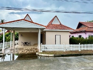 193 ให้เช่า บ้าน เม้าเท่นวิว2 86 ตร.วา ใกล้กับ ชายหาดบางแสน